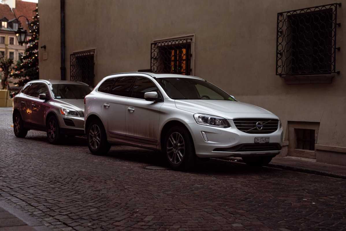 What Sets the 2025 Volvo XC60 Apart in the Luxury SUV Market?